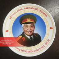 Đĩa sứ đá hình Bác Giáp -  Đại tướng Võ Nguyền Giáp
