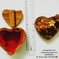 Hộp gỗ đựng đồ trang sức hình hoa trái tim