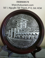 Tranh nhôm chợ Bến Thành - Sài Gòn - Việt nam